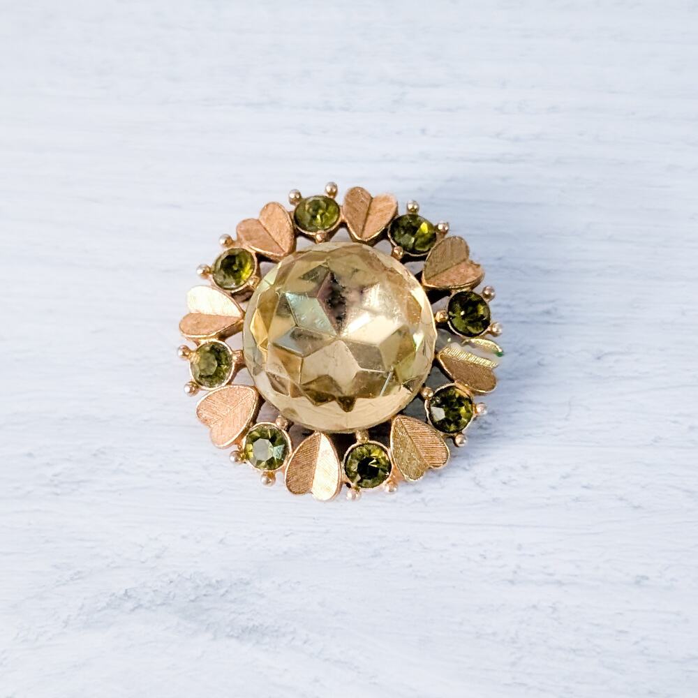 Vintage 1974 Avon Sun Brilliants Pendant - Green Gems with Gold Leaf Accents